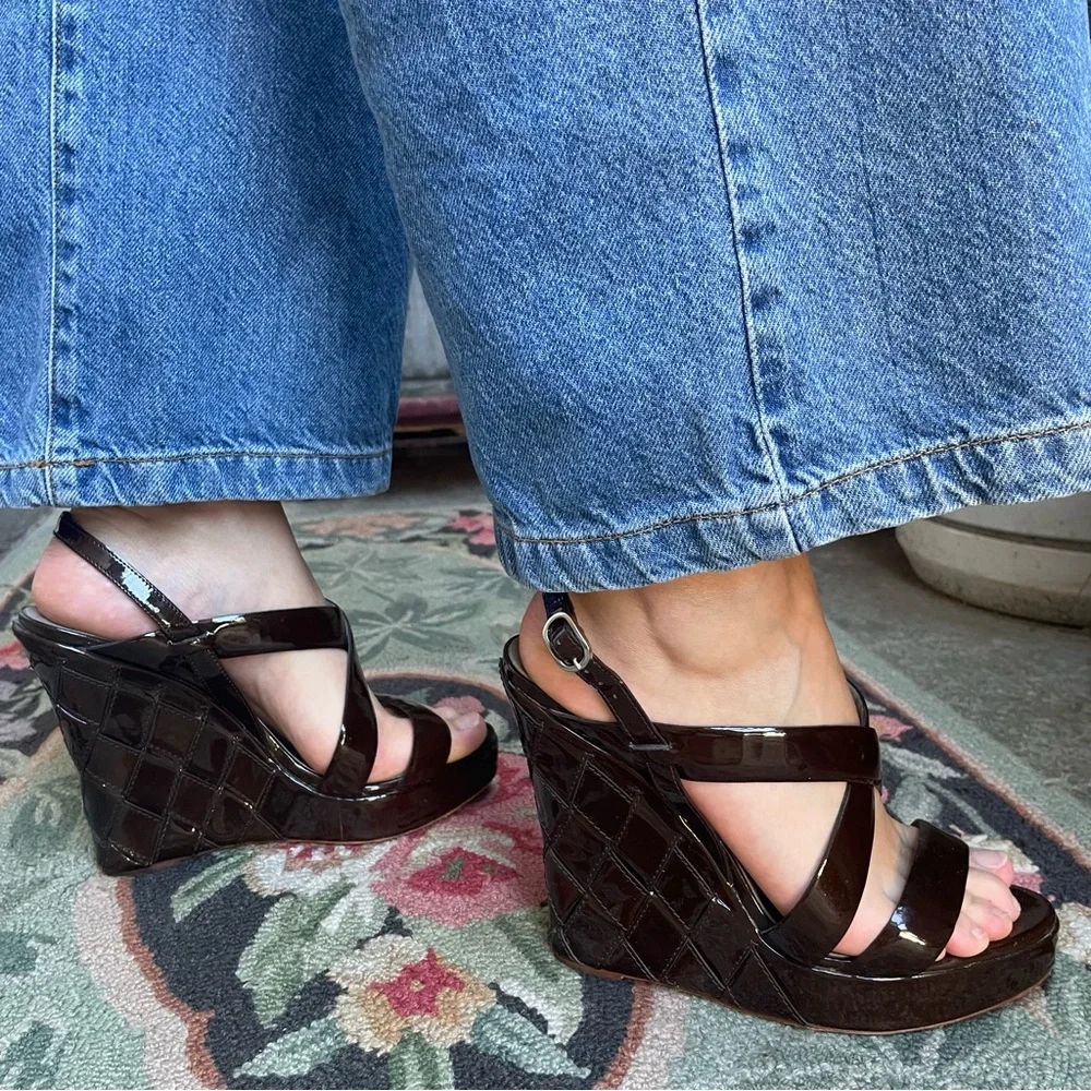 Dark brown Valentino Garavani patent leather shoes